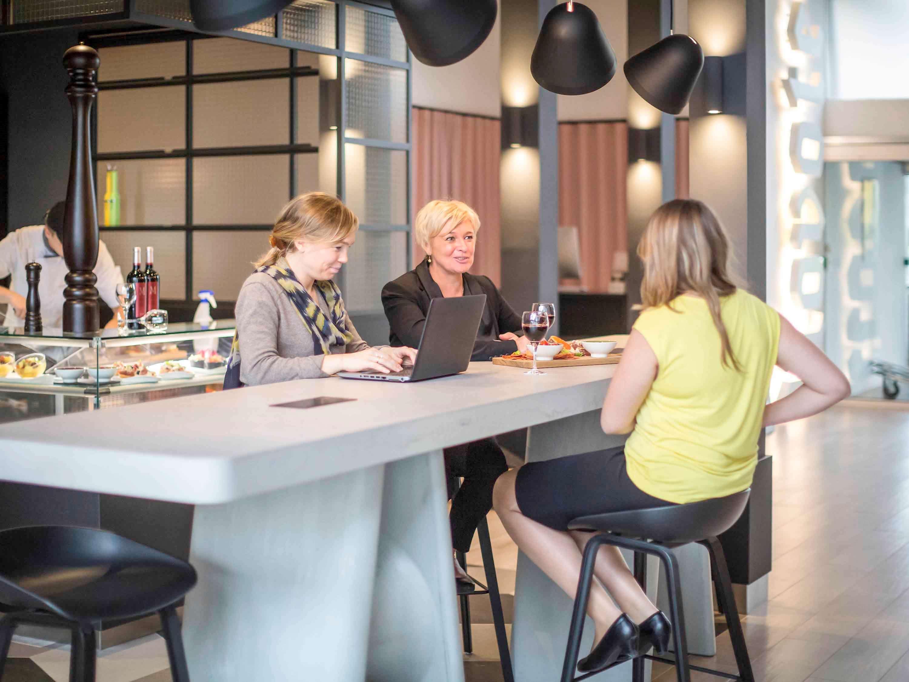 Novotel Lille Aéroport Lesquin Exterior foto