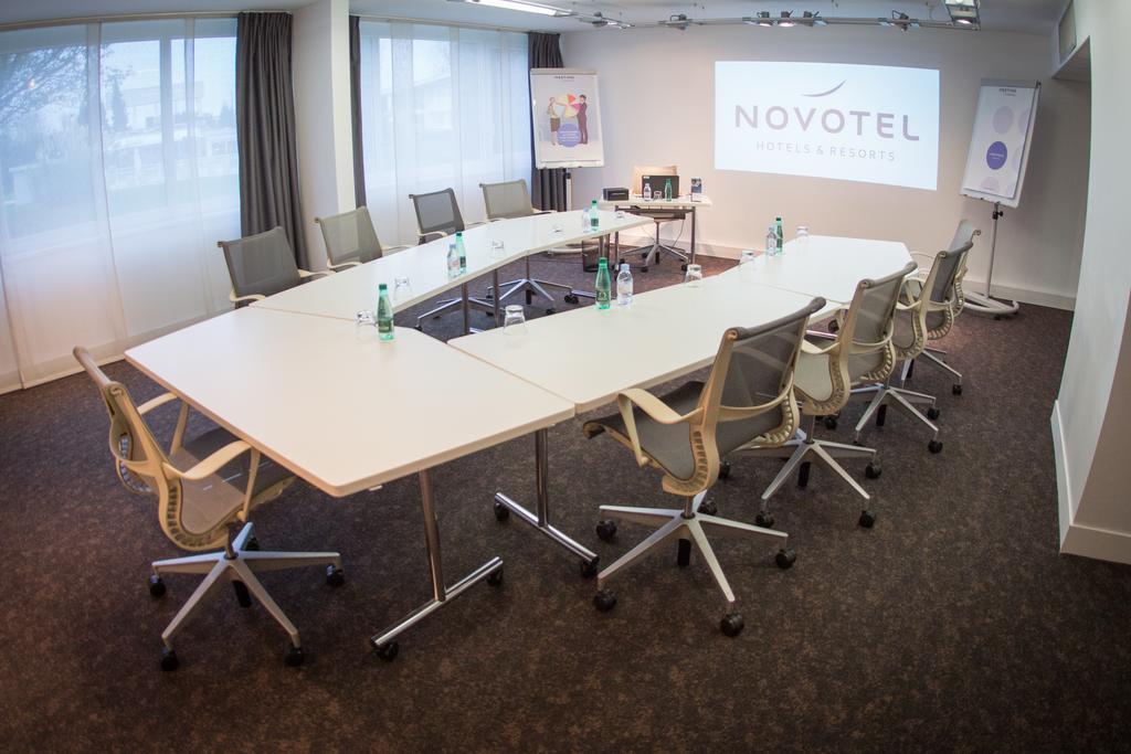 Novotel Lille Aéroport Lesquin Exterior foto