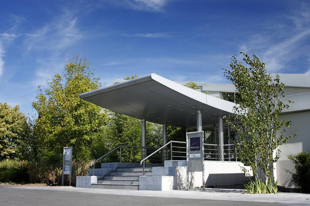 Novotel Lille Aéroport Lesquin Exterior foto